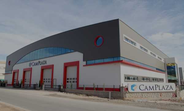 Cam Plaza Lamina Fabrikası Güçal Systèmes de façade